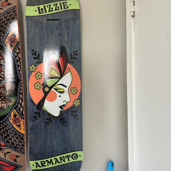 Lizzie armanto Hilary Jane designed deck 8.0 - Picture 1 of 1